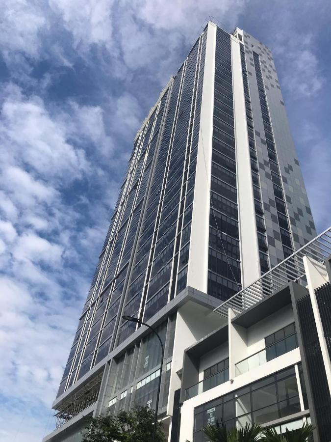 Ferienwohnung Bonjour Revo Aurora Place Bukit Jalil Kuala Lumpur Exterior foto